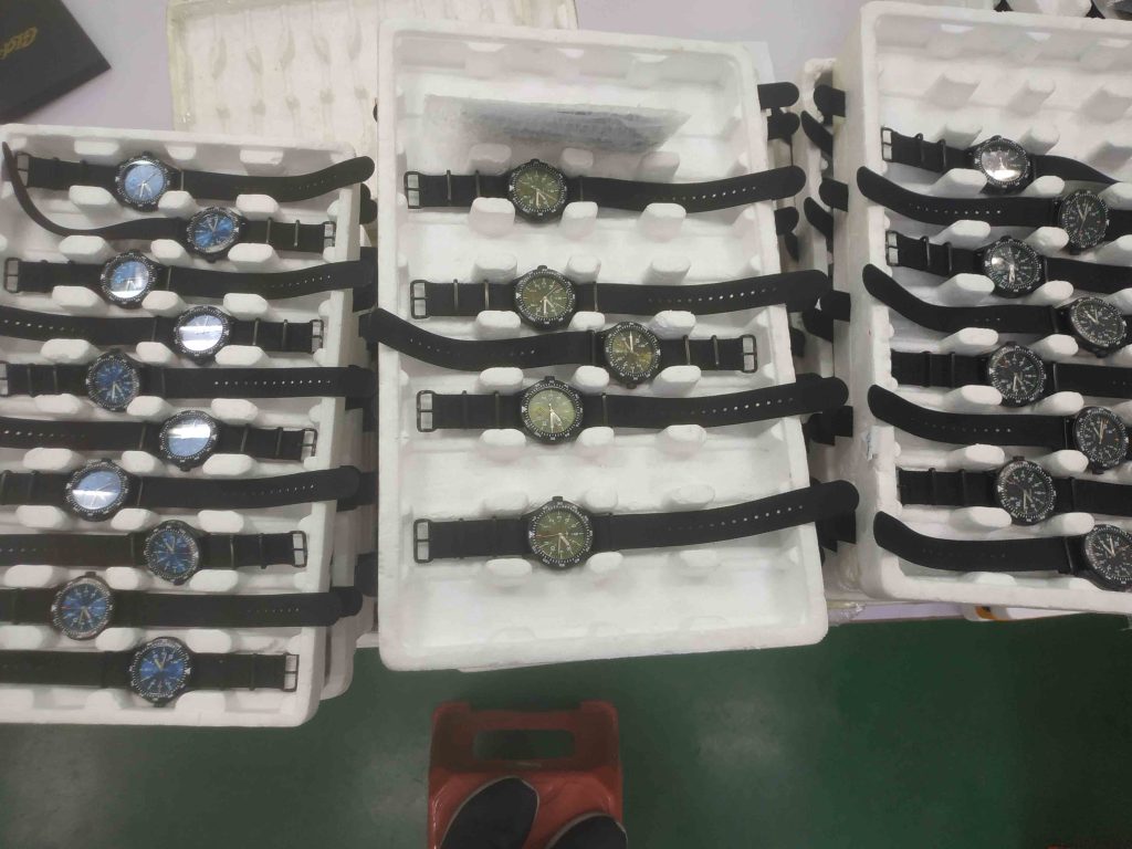 20ATM dive watch at Dous Watch factory