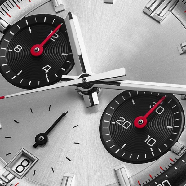 chronograph quartz watch