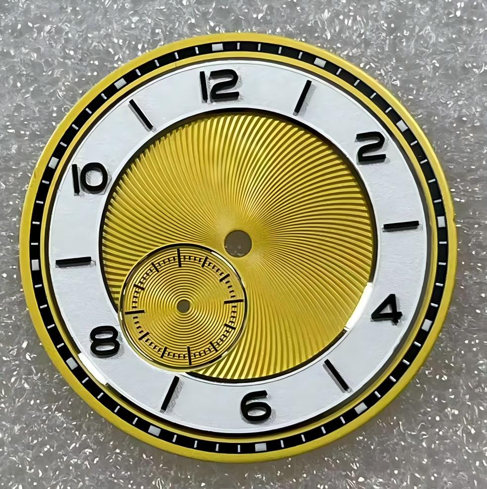 Guilloché dial at Dous Watch